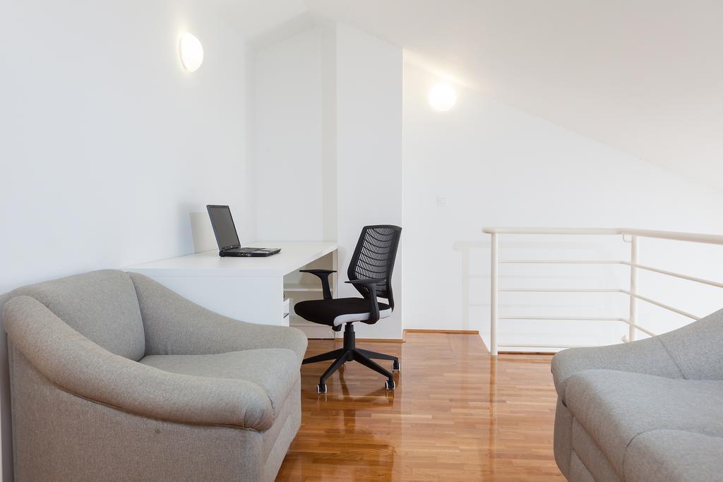 New Gallery Apartment With Beautiful View Baška Voda Εξωτερικό φωτογραφία