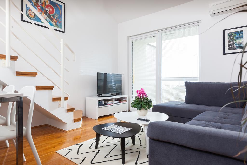 New Gallery Apartment With Beautiful View Baška Voda Εξωτερικό φωτογραφία