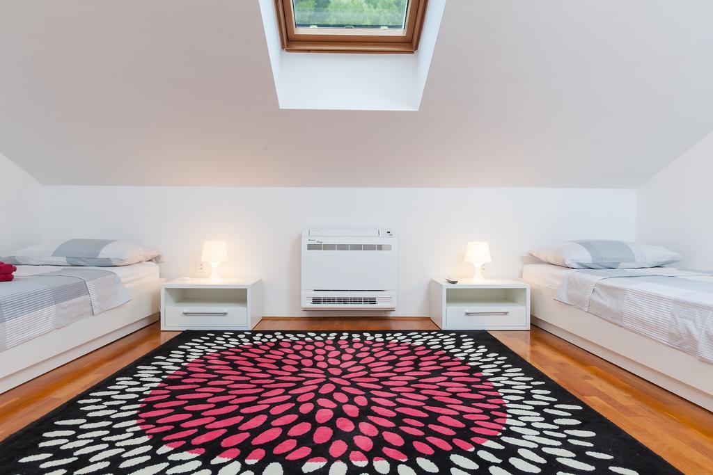 New Gallery Apartment With Beautiful View Baška Voda Εξωτερικό φωτογραφία